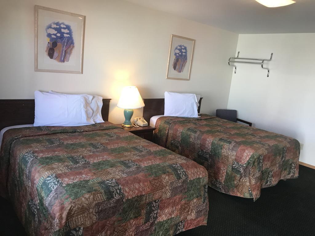 Western Holiday Motel 위치토 외부 사진